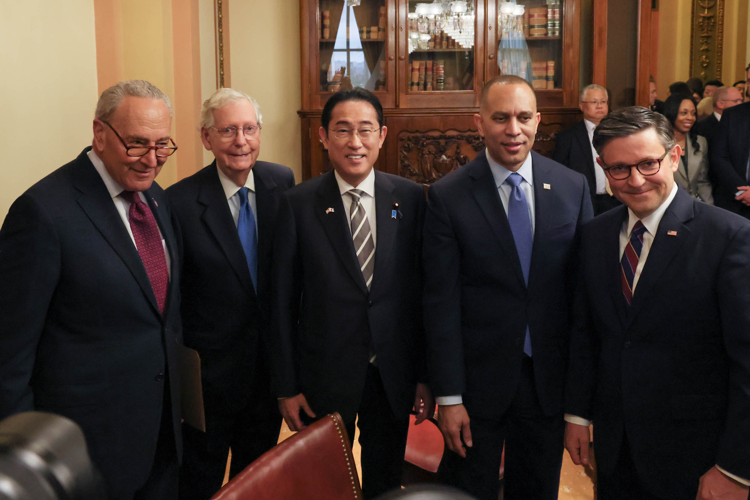 Prime Minister Kishida meeting with the U.S. Congressional House and Senate Leadership (1)