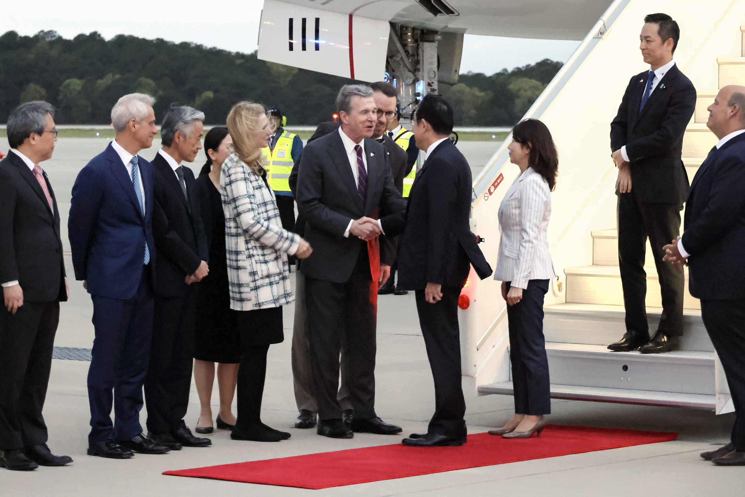 Prime Minister Kishida arriving in the State of North Carolina (2)